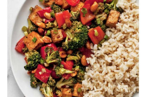 Kung Pao Tofu Bowl with Red Pepper, Broccoli, Green Beans and Toasted Peanuts (Main 3/NEW!)